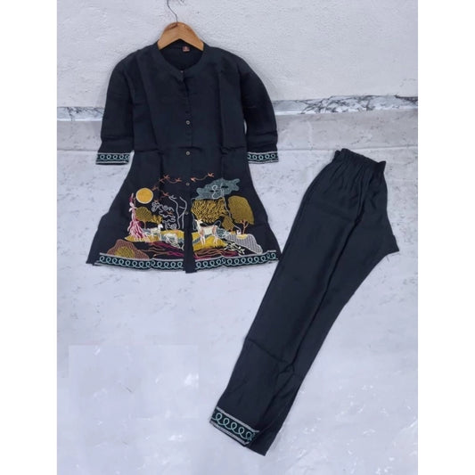 Generic Women's Silk Embroidered 3/4th Sleeve Collar Neck Co-Ord Set (Blue)