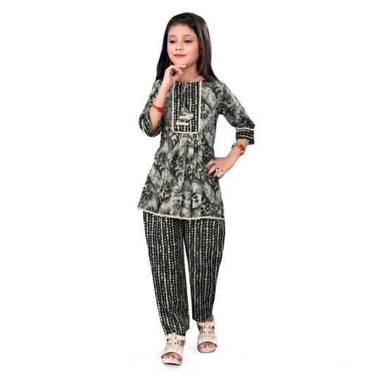 Generic Girl's Cotton Printed Top With Bottom Set (Grey)
